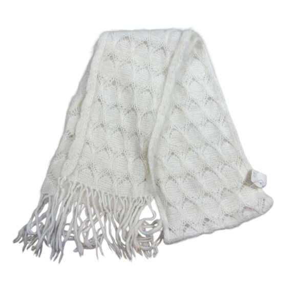 Women's Scarf Ivory Knit Fringe Neck Warm Winter Muffler White Knitted One-Size - Picture 1 of 4